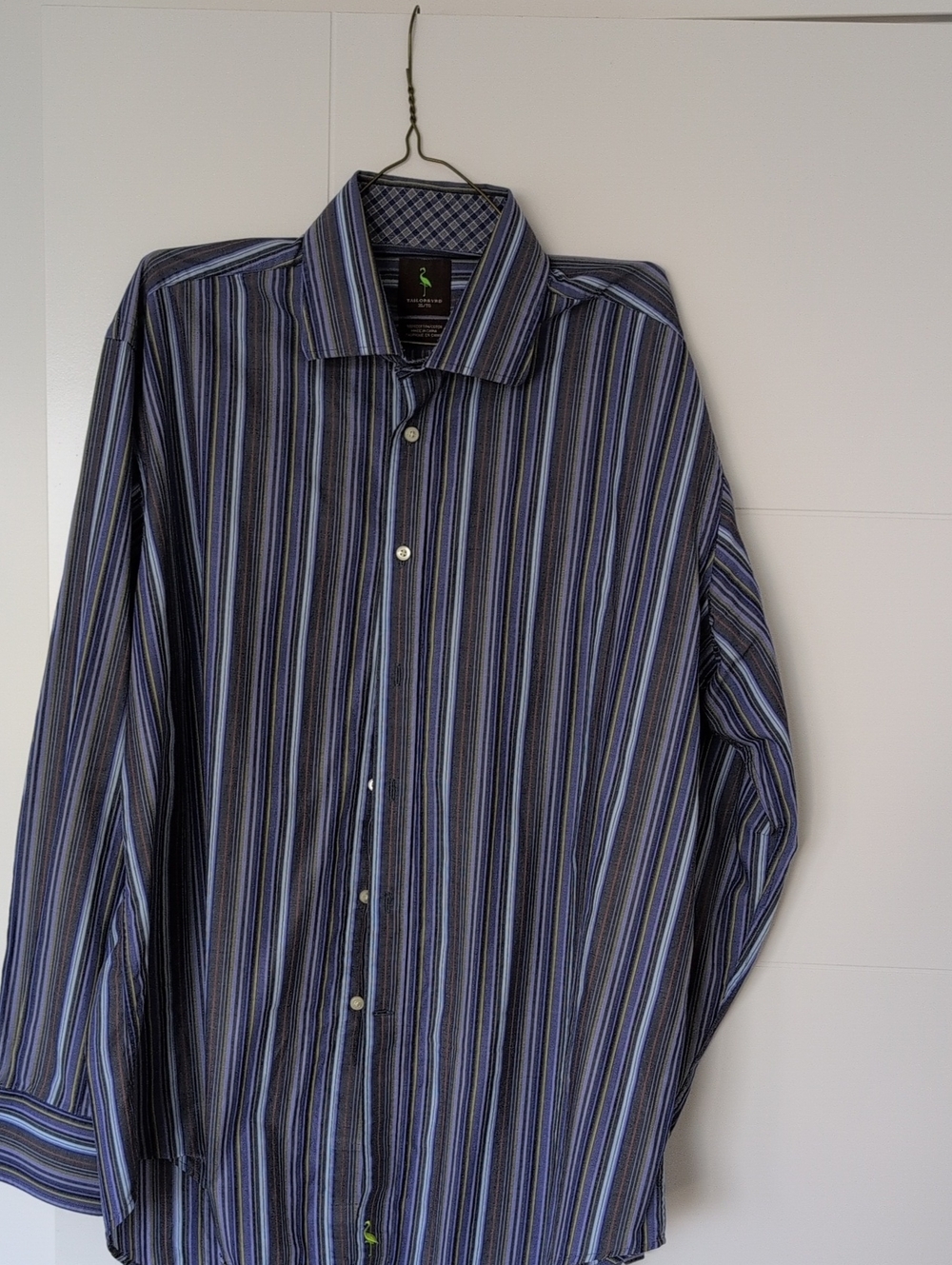 Tailorbyrd Men's Navy and Light Blue Multi-Stripe Dress Shirt